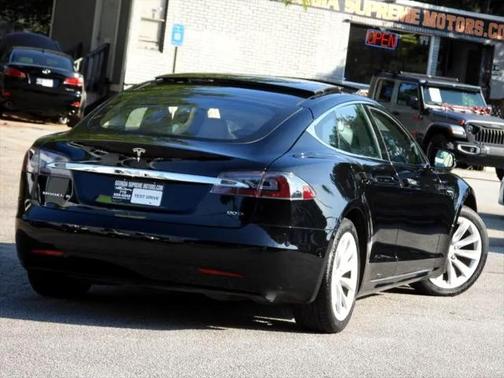 2017 Tesla Model S 90D