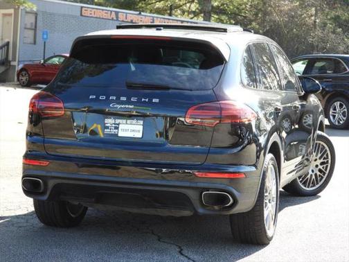 2016 Porsche Cayenne Base