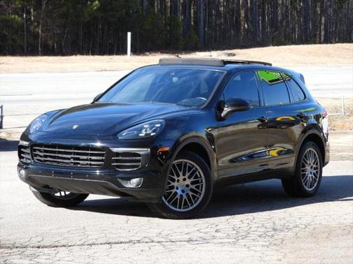 2016 Porsche Cayenne Base