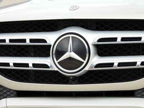 2022 Mercedes-Benz GLS 450 4MATIC