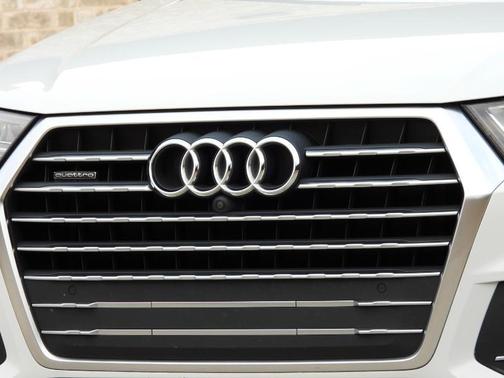 2017 Audi Q7 3.0T Prestige