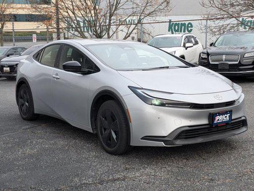 2024 Toyota Prius LE