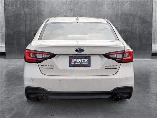 2022 Subaru Legacy Touring XT