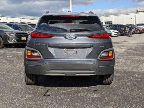 2018 Hyundai KONA SEL