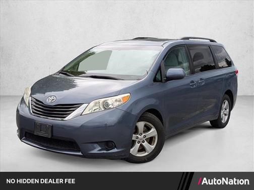 Shoreline Blue Pearl 2014 Toyota Sienna LE