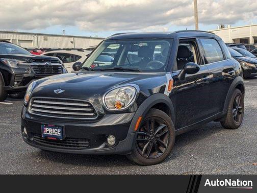 2012 MINI Cooper Countryman Base