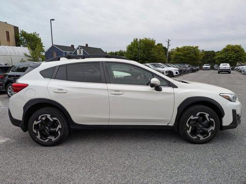 Crystal White Pearl 2023 Subaru Crosstrek Limited