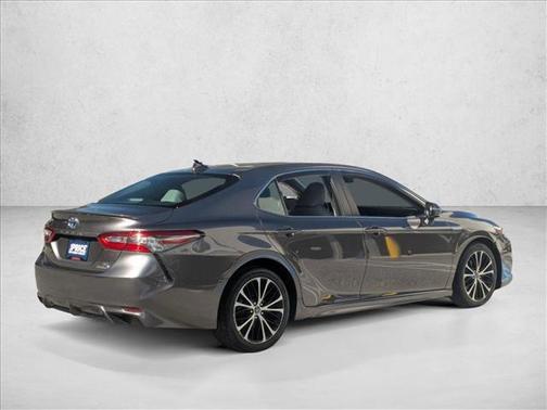 2019 Toyota Camry Hybrid SE