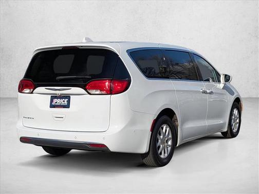 2020 Chrysler Pacifica Touring