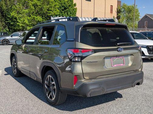 Autumn Green Metallic 2026 Subaru Forester Limited