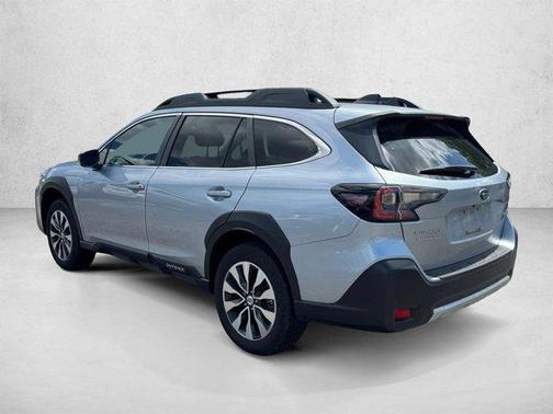 Ice Silver Metallic 2024 Subaru Outback Limited