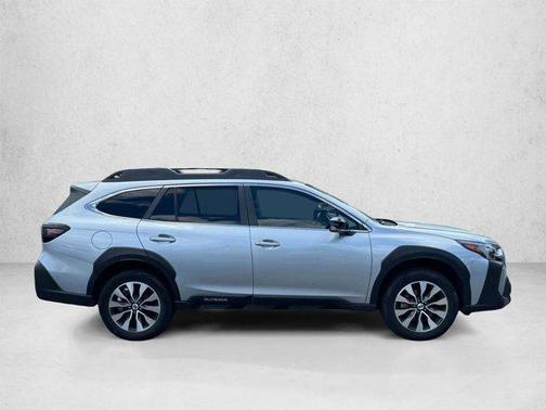Ice Silver Metallic 2024 Subaru Outback Limited