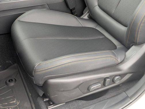 Crystal White Pearl 2026 Subaru Outback Wilderness
