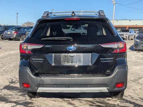 2023 Subaru Outback Touring XT