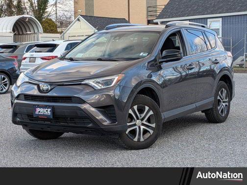 2017 Toyota RAV4 LE