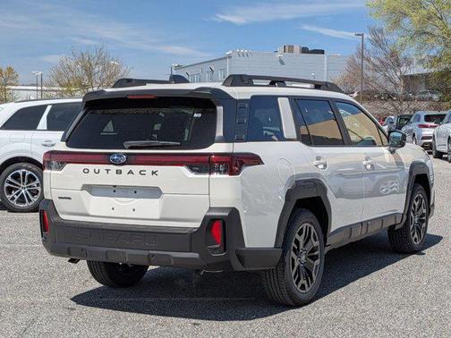 Crystal White Pearl 2026 Subaru Outback Limited XT