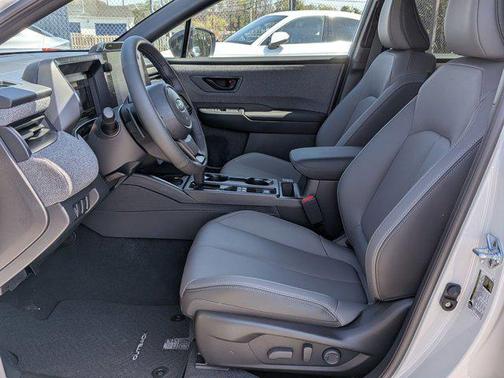 Crystal White Pearl 2026 Subaru Outback Limited XT