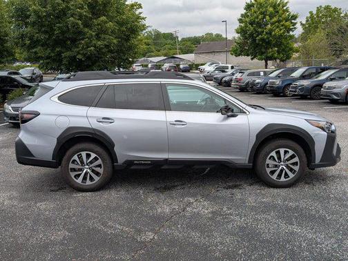Ice Silver Metallic 2024 Subaru Outback Premium