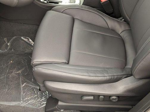 2025 Subaru Ascent Limited 8-Passenger