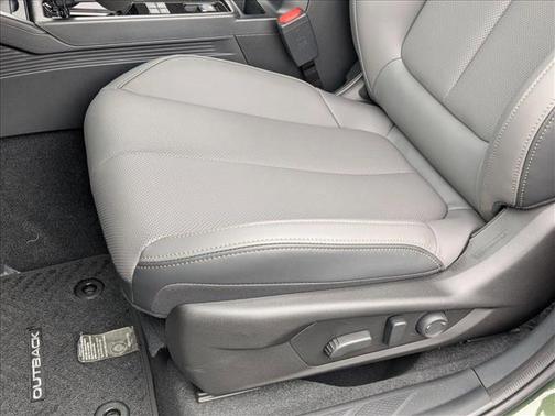 Deep Emerald Green Pearl 2026 Subaru Outback Limited