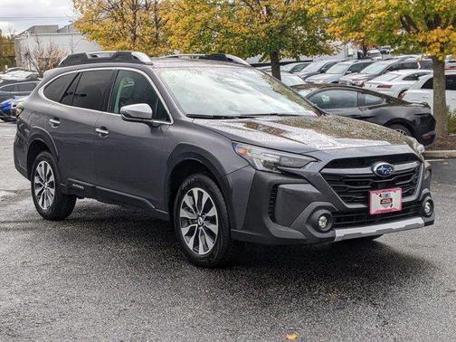 2023 Subaru Outback Touring XT