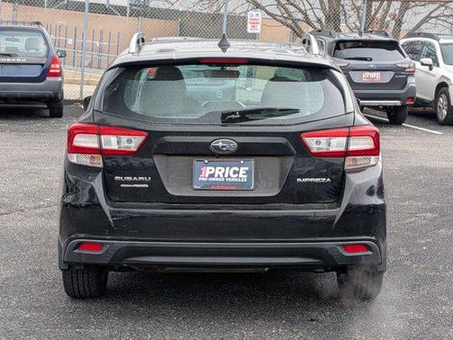 2018 Subaru Impreza 2.0i Premium