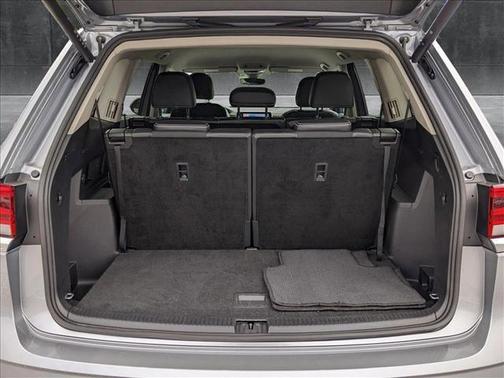 2024 Volkswagen Atlas 2.0T SE w/Technology 4MOTION