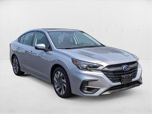 Ice Silver Metallic 2025 Subaru Legacy Limited