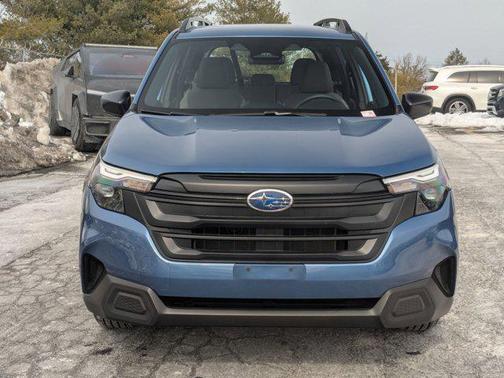 2025 Subaru Forester Base