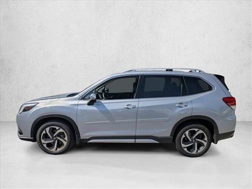 Ice Silver Metallic 2024 Subaru Forester Touring