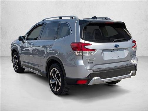 Ice Silver Metallic 2024 Subaru Forester Touring