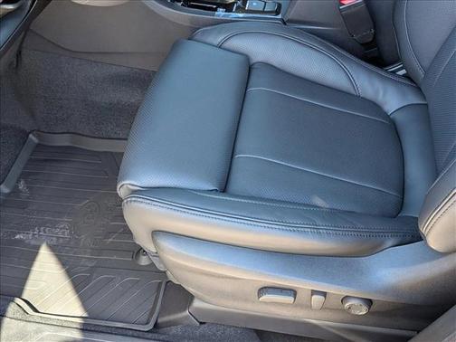 2025 Subaru Ascent Onyx Edition Touring 7-Passenger