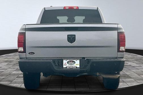 2024 RAM 1500 Classic Warlock Crew Cab 4x2 5'7' Box