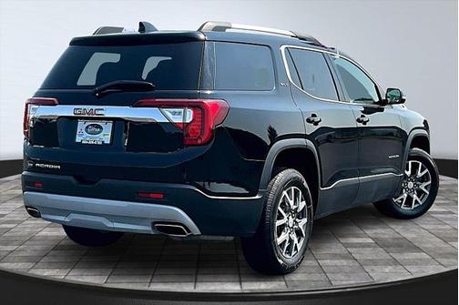 2023 GMC Acadia FWD SLT