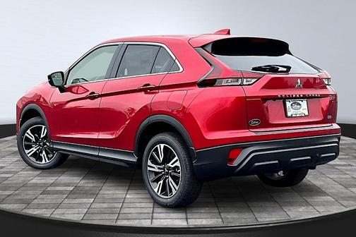 2025 Mitsubishi Eclipse Cross LE