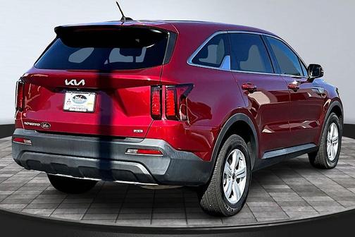 2023 Kia Sorento LX