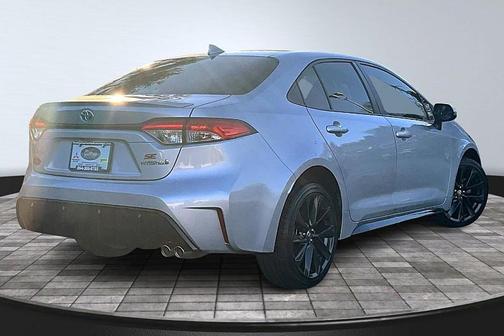 2023 Toyota Corolla Hybrid SE