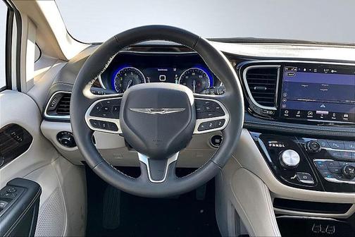 2024 Chrysler Pacifica Limited