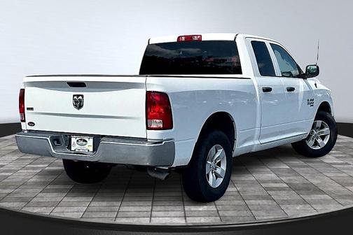2024 RAM 1500 Classic SLT