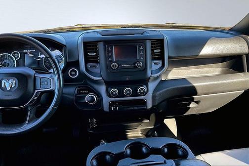 2024 RAM 2500 Tradesman Crew Cab 4x4 6'4' Box