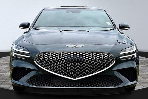 2023 Genesis G70 2.0T AWD