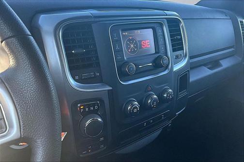 2024 RAM 1500 Classic Warlock Crew Cab 4x4 5'7' Box