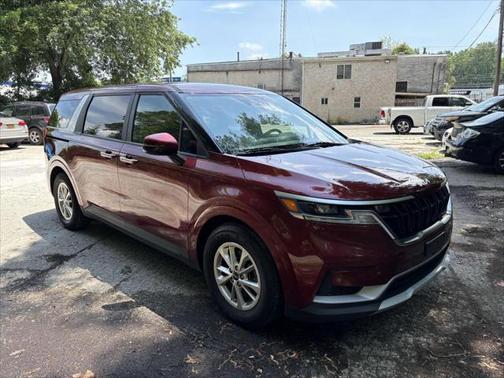 2023 Kia Carnival LX
