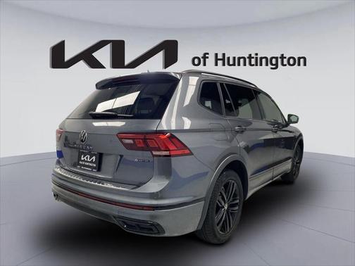 2022 Volkswagen Tiguan 2.0T SE R-Line Black 4MOTION
