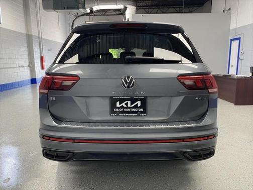 2022 Volkswagen Tiguan 2.0T SE R-Line Black 4MOTION