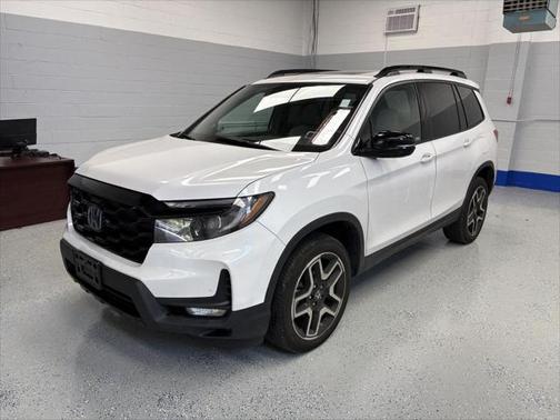 2023 Honda Passport AWD Elite