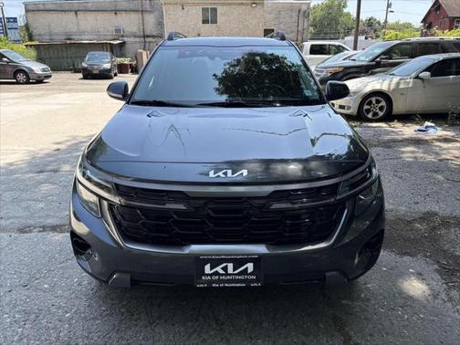 2024 Kia Seltos X-Line