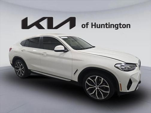 2023 BMW X4 xDrive30i