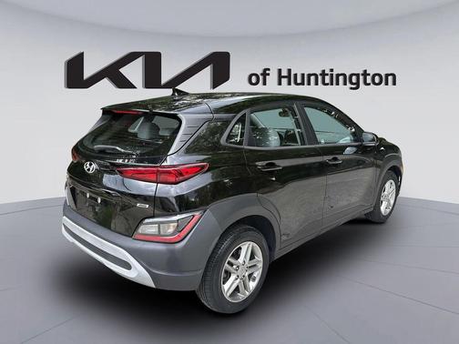 2022 Hyundai KONA SE