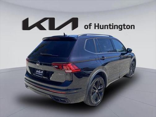 2022 Volkswagen Tiguan 2.0T SE R-Line Black 4MOTION